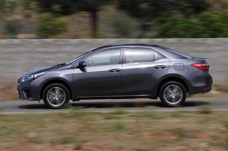 New Toyota Corolla Altis India first drive, review New Toyota Corolla Altis India first drive, review
